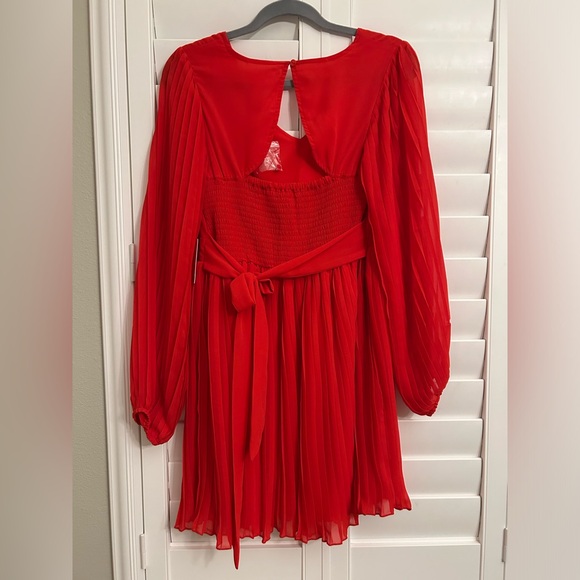 Jessica Simpson Red Pleated Long Sleeve Dress - Picture 8 of 11